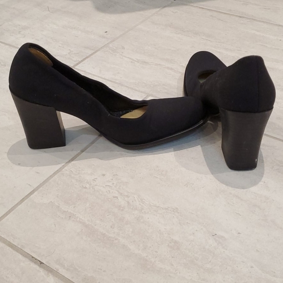 ⚡HP⚡VTG Prada Pumps - Picture 9 of 10